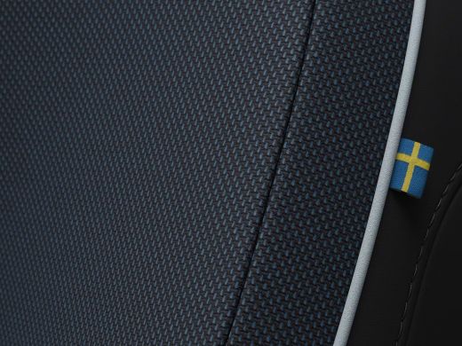 Volvo  EX30 P3 Long Range Plus Europa 69 kWh | Afwijkende dakkleur | Draadloze telefoonlader | Elektrisch ver... ActivLease financial lease
