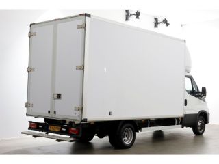 Iveco Daily 35C18 3.0 180pk HiMatic Automaat XXL Bakwagen met achterdeuren H235/L440 01-2022