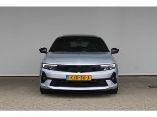 Opel Astra Sports Tourer 1.2 Turbo Ultimate | Navigatie | Panoramadak | Matrix koplampen | Alcantara | Keyle...