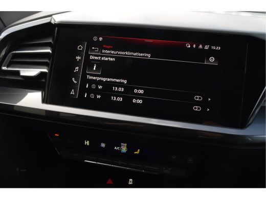 Audi Q4 e-tron 40 / 2x S-line/ Adaptive Cruise Control/ Head-Up Display/ Sportonderstel/ 150kW (204PK) ActivLease financial lease