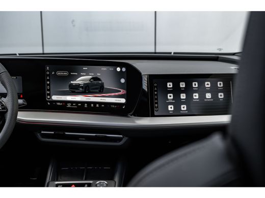 Audi Q4 e-tron S edition | Achterklep, automatisch bedienbaar | Achteruitrijcamera | Adaptive cruise control ActivLease financial lease