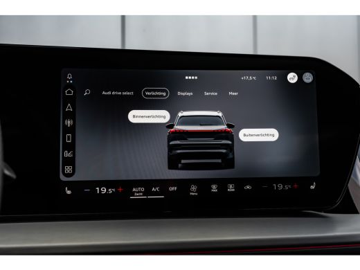 Audi Q4 e-tron S edition | Achterklep, automatisch bedienbaar | Achteruitrijcamera | Adaptive cruise control ActivLease financial lease