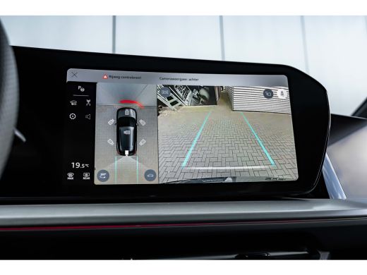Audi Q4 e-tron S edition | Achterklep, automatisch bedienbaar | Achteruitrijcamera | Adaptive cruise control ActivLease financial lease