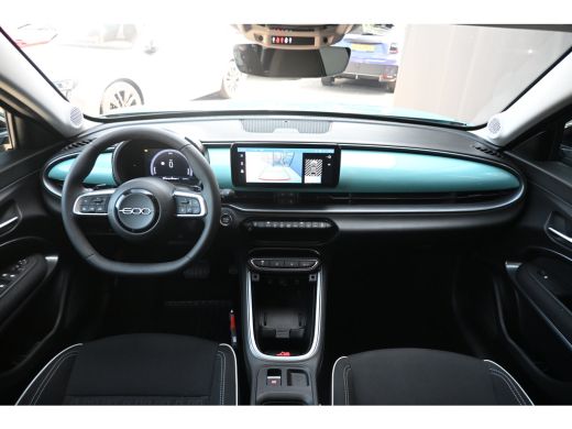 Fiat 600 1.2 Hybrid Urban 110pk | Pack Style + Winter + Comfort | Navigatie | Stoelverwarming | Voorruitve... ActivLease financial lease