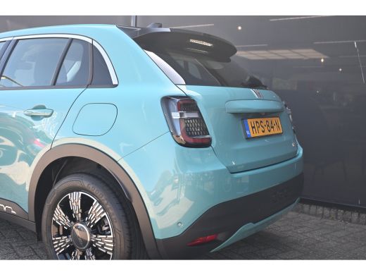 Fiat 600 1.2 Hybrid Urban 110pk | Pack Style + Winter + Comfort | Navigatie | Stoelverwarming | Voorruitve... ActivLease financial lease