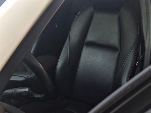 Mazda CX-30 2.0 e-SkyActiv-X M Hybrid Luxury | Apple Carplay/Android Auto | elektrische achterklep | Stoel/st... ActivLease financial lease