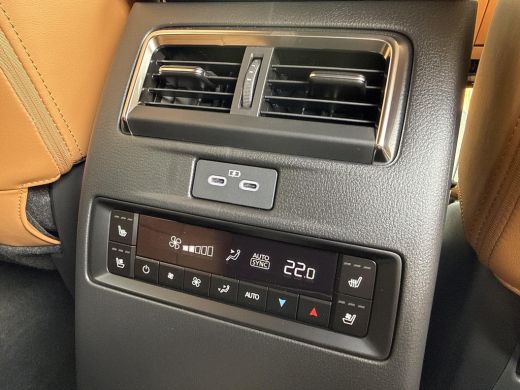Mazda CX-80 2.5 e-SkyActiv PHEV Homura Business Edition 6p. | Captain seats | Tan leather | BOSE Audio | 360 ... ActivLease financial lease