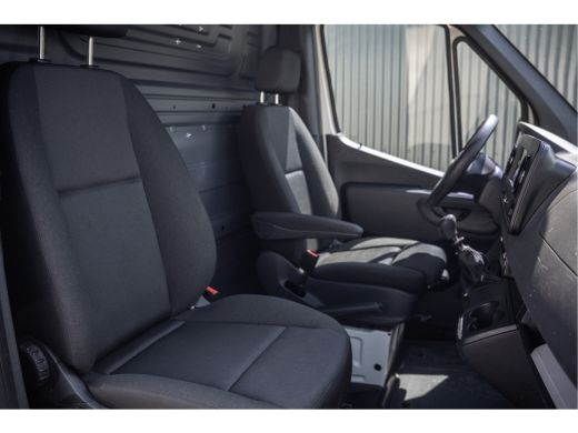 Mercedes-Benz Sprinter 311 CDI L2H2 | Volledig Ingericht | Mbux | Camera | Navi | Climatronic ActivLease financial lease