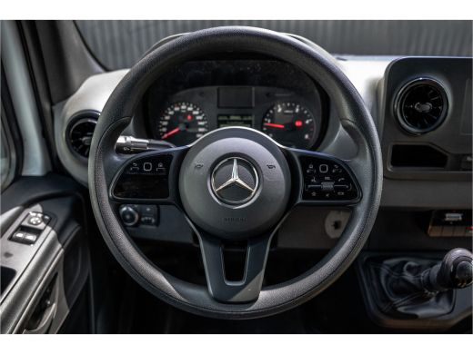 Mercedes-Benz Sprinter 311 CDI L2H2 | Volledig Ingericht | Mbux | Camera | Navi | Climatronic ActivLease financial lease