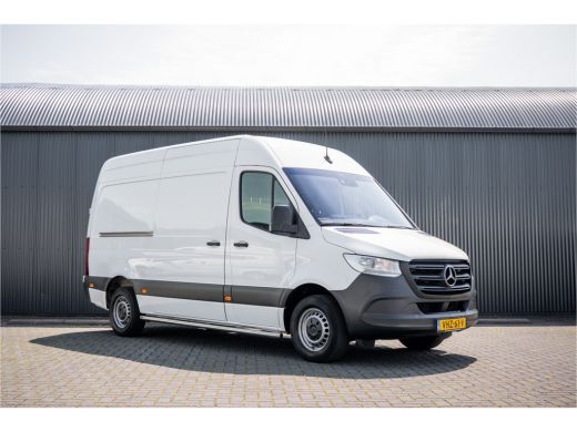 Mercedes-Benz Sprinter 311 CDI L2H2 | Volledig Ingericht | Mbux | Camera | Navi | Climatronic ActivLease financial lease