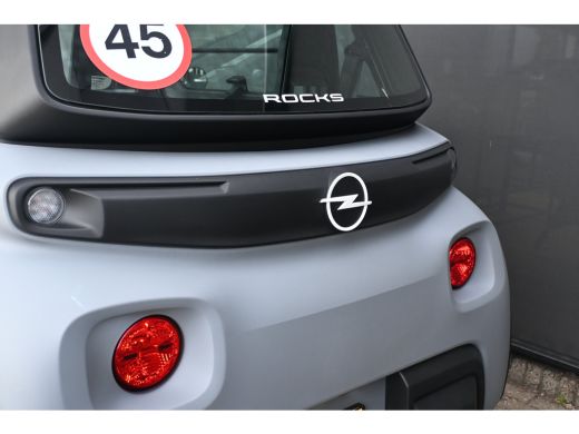 Opel Rocks-e Rocks-E Tekno Direct Leverbaar! | 15"LMV | Spoiler | Panoramadak | Full-LED | !! ActivLease financial lease