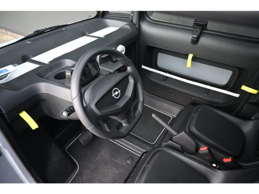Opel Rocks-e Rocks-E Tekno Direct Leverbaar! | 15"LMV | Spoiler | Panoramadak | Full-LED | !! ActivLease financial lease