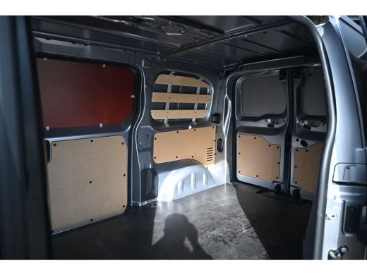 Opel Vivaro 2.0 Diesel 145 L2 | Betimmering | 2x Schuifdeur | Navigatie | Camera | Digitale Binnenspiegel | D... ActivLease financial lease