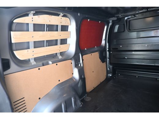 Opel Vivaro 2.0 Diesel 145 L2 | Betimmering | 2x Schuifdeur | Navigatie | Camera | Digitale Binnenspiegel | D... ActivLease financial lease