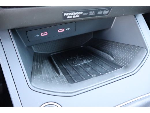 Seat Ibiza FR Business Connect | 17 inch lichtmetalen velgen, (7J x 17) | Achteruitrijcamera | Airconditioni... ActivLease financial lease
