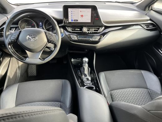Toyota C-HR 1.8 Hybrid Dynamic | Apple CarPlay/Android auto | Achteruitrijcamera | Stoelverwarming ActivLease financial lease