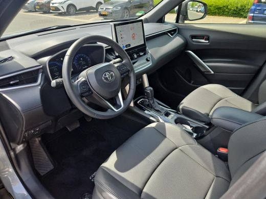 Toyota Corolla Cross Hybrid 140 Style ActivLease financial lease