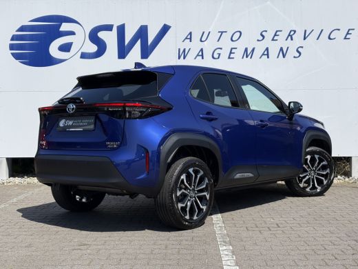 Toyota Yaris Cross 1.5 Hybrid AWD Team D | ACC | CarPlay | Camera | Keyless | DAB+ ActivLease financial lease
