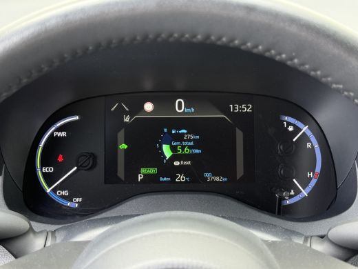 Toyota Yaris Cross 1.5 Hybrid Team D | ACC | CarPlay | Camera | Keyless | 17 inch ActivLease financial lease