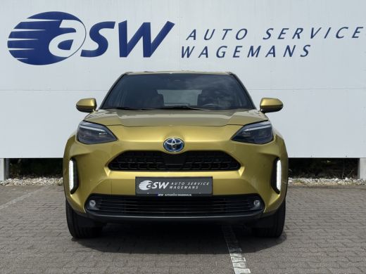 Toyota Yaris Cross 1.5 Hybrid Team D | ACC | CarPlay | Camera | Keyless | 17 inch ActivLease financial lease