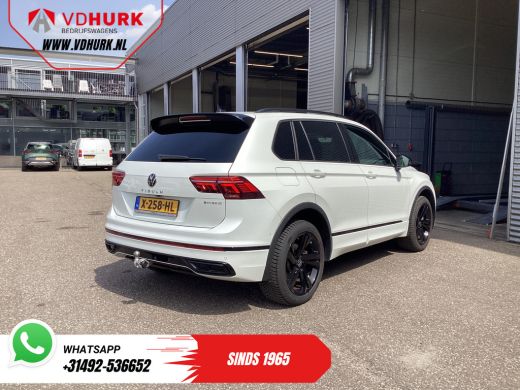 Volkswagen Tiguan 1.4 TSI eHybrid R-Line (DEMO) Pano/ IQ-Light/ Head-Up/ Elek.Trekhaak/ Elek.Klep/ Adapt.Cruise/ Pa... ActivLease financial lease