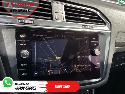 Volkswagen Tiguan 1.4 TSI eHybrid R-Line (DEMO) Pano/ IQ-Light/ Head-Up/ Elek.Trekhaak/ Elek.Klep/ Adapt.Cruise/ Pa... ActivLease financial lease