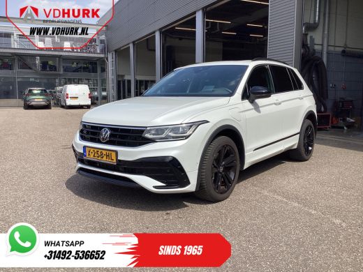 Volkswagen Tiguan 1.4 TSI eHybrid R-Line (DEMO) Pano/ IQ-Light/ Head-Up/ Elek.Trekhaak/ Elek.Klep/ Adapt.Cruise/ Pa... ActivLease financial lease