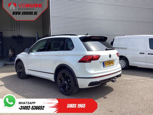 Volkswagen Tiguan 1.4 TSI eHybrid R-Line (DEMO) Pano/ IQ-Light/ Head-Up/ Elek.Trekhaak/ Elek.Klep/ Adapt.Cruise/ Pa... ActivLease financial lease