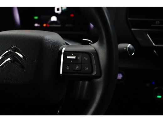 Citroën C4 1.2 Puretech Shine | Navigatie | Achteruitrijcamera | Climate Control | Cruise Control | HUD | Le... ActivLease financial lease
