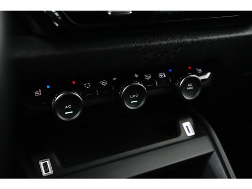 Citroën C4 1.2 Puretech Shine | Navigatie | Achteruitrijcamera | Climate Control | Cruise Control | HUD | Le... ActivLease financial lease