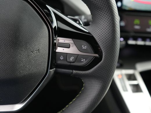 Peugeot 308 GT | Bekleding Alcantara/kunstleder | Driver Sport Pack | Elektrische parkeerrem ActivLease financial lease