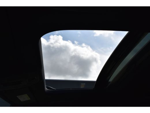 Audi A3 Sportback 40 TFSI e S edition | Panoramadak | Sonos | Head-up display | Keyless entry | 18 inch | ActivLease financial lease