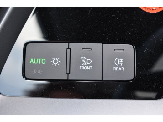 Audi A3 Sportback 40 TFSI e S edition | Panoramadak | Sonos | Head-up display | Keyless entry | 18 inch | ActivLease financial lease