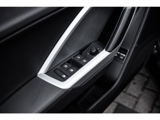 Audi Q3 Advanced Edition | Stoelverwarming | Leder ActivLease financial lease