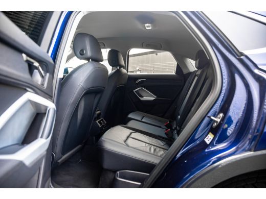 Audi Q3 Advanced Edition | Stoelverwarming | Leder ActivLease financial lease