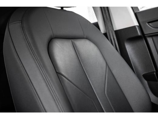Audi Q3 Advanced Edition | Stoelverwarming | Leder ActivLease financial lease