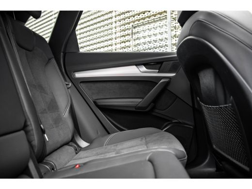 Audi Q5 55 TFSI e quattro Competition ActivLease financial lease