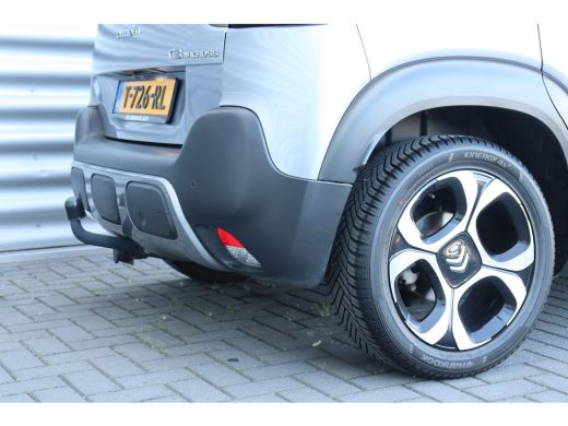 Citroën C3 Aircross 1.2 PURETECH 130PK SHINE AUTOMAAT / NAVI / CLIMA / LED / PDC / TREKHAAK / WINTERPAKKET / BLUETOOT... ActivLease financial lease
