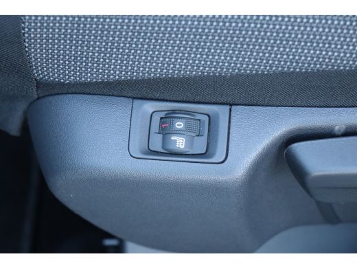 Citroën C3 Aircross 1.2 PURETECH 130PK SHINE AUTOMAAT / NAVI / CLIMA / LED / PDC / TREKHAAK / WINTERPAKKET / BLUETOOT... ActivLease financial lease