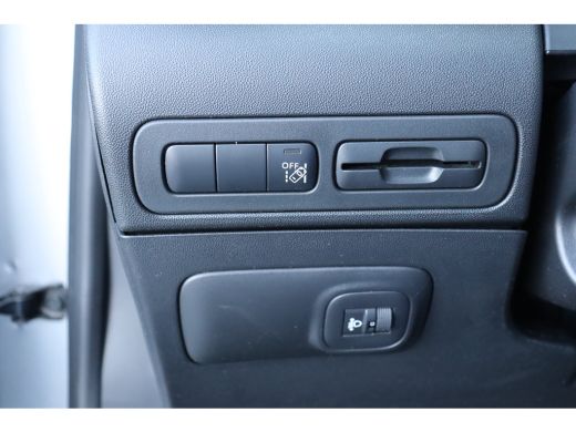 Citroën C3 Aircross 1.2 PURETECH 130PK SHINE AUTOMAAT / NAVI / CLIMA / LED / PDC / TREKHAAK / WINTERPAKKET / BLUETOOT... ActivLease financial lease