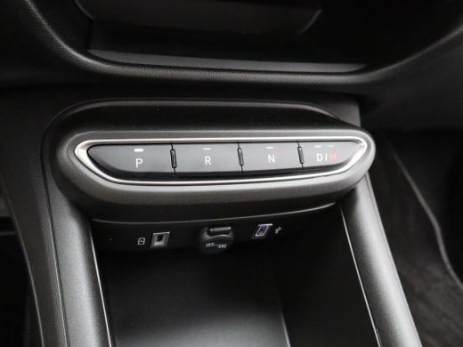 Fiat 600 1.2 Hybrid Urban Camera | Parkeersensoren Voor en Achter | Navigatie | Cruise Control | Dodehoekb... ActivLease financial lease