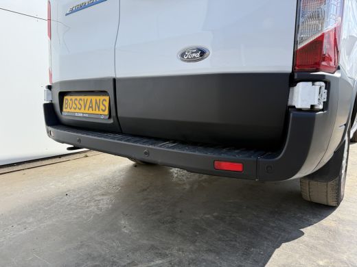Ford E-Transit 68kWh 184PK L2H2 317km WLTP 95,7% (SOH) BEV Snelladen Cruise Control Climate Control Carplay Laad... ActivLease financial lease