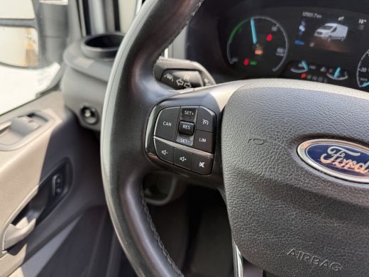 Ford E-Transit 68kWh 184PK L2H2 317km WLTP 95,7% (SOH) BEV Snelladen Cruise Control Climate Control Carplay Laad... ActivLease financial lease