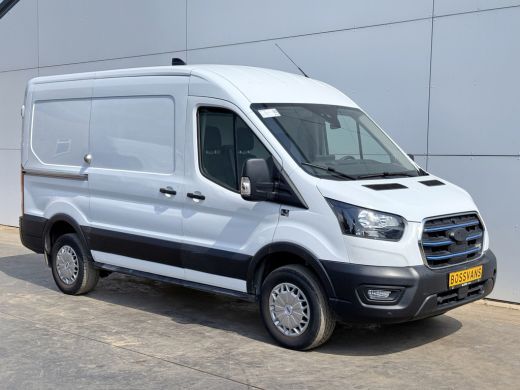 Ford E-Transit 68kWh 184PK L2H2 317km WLTP 95,7% (SOH) BEV Snelladen Cruise Control Climate Control Carplay Laad... ActivLease financial lease