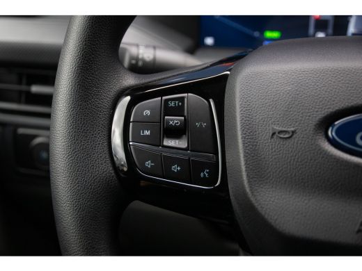 Ford E-Transit Custom L2H1 Trend | Trekhaak+2300kg trekgewicht! | Cruise control | Navi | Camera | LED | Direct leverba... ActivLease financial lease