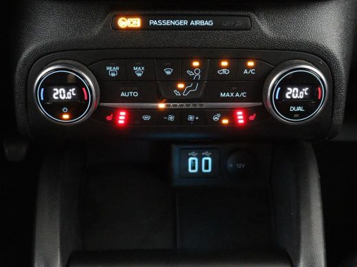 Ford Focus 1.0 EcoBoost ST Line X | Stoelverwarming | Adaptive cruise | Camera | Carplay | Stuurverwarming |... ActivLease financial lease