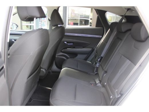 Hyundai Tucson 1.6 T-GDI PHEV Comfort Smart 4WD | 11 kW lader | Achteruitrijcamera | Airco (automatisch) ActivLease financial lease