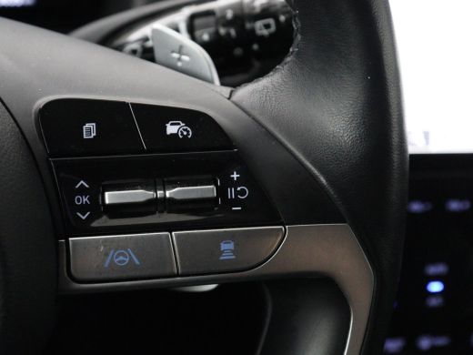 Hyundai Tucson 1.6 T-GDI PHEV Premium 4WD | SOH 96,5% | Stoelventilatie | Leder | Trekhaak | 360 Camera | Adapti... ActivLease financial lease