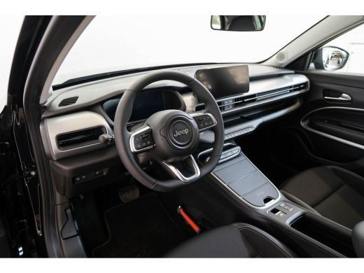 Jeep Avenger Summit 54 kWh | SOH 97% | Camera | Elektrische Achterklep | Navigatie | Stoel Verwarming | Verwar... ActivLease financial lease