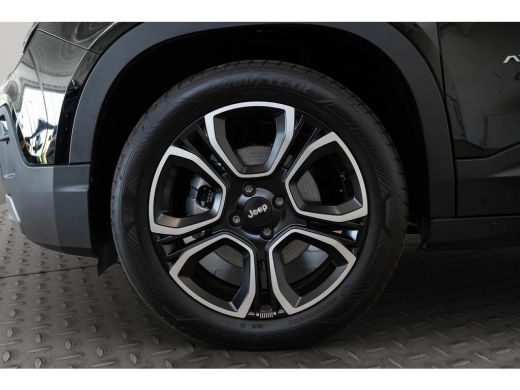 Jeep Avenger Summit 54 kWh | SOH 97% | Camera | Elektrische Achterklep | Navigatie | Stoel Verwarming | Verwar... ActivLease financial lease